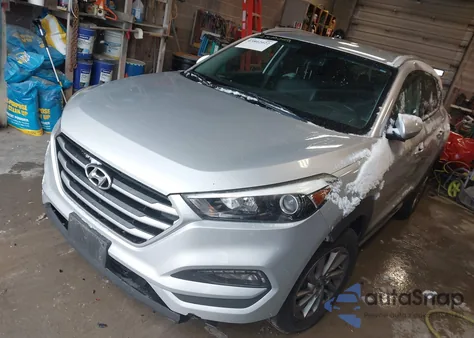 2017 Hyundai Tucson Se Plus z USA, uszkodzony, nr VIN KM8J3CA44HU506008